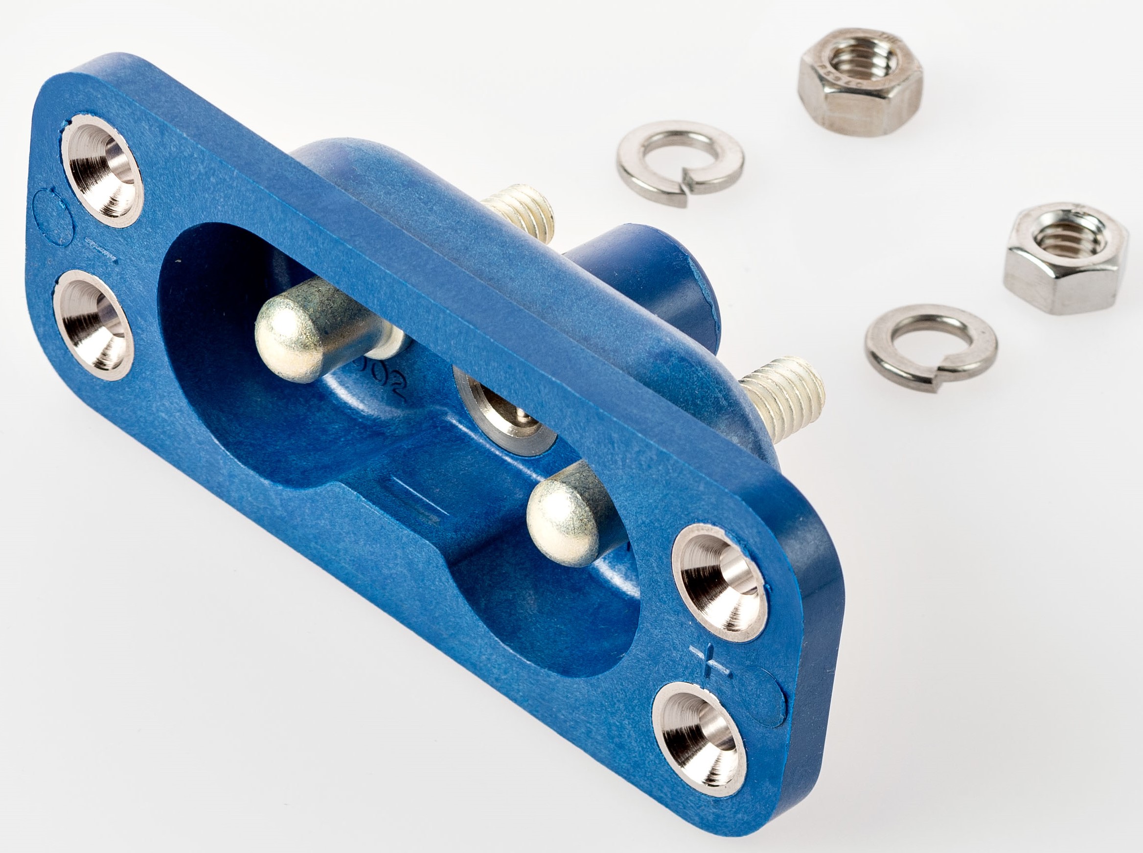 7002 Receptacle 7002 Receptacle